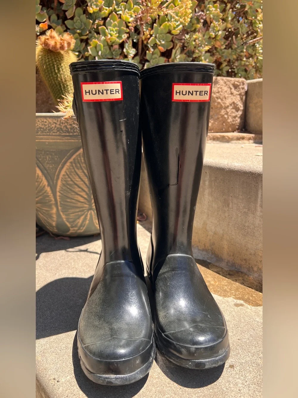 Hunter kids size 2b Black rain boots